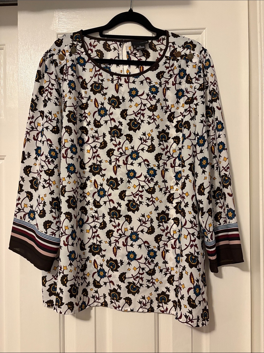 Liz Claiborne White Floral Print Blouse with Blue & Brown Accents
